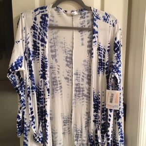 NWT M tie-dye Sarah